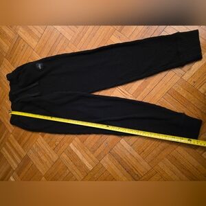 ALO Yoga Women's Black Pants